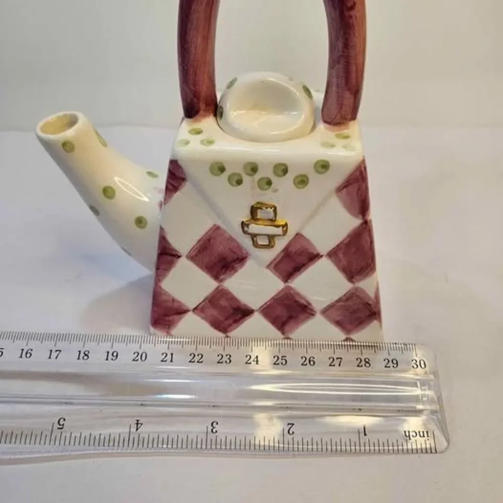 Unbranded charming ceramic